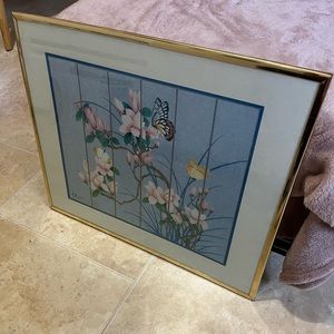 Large Picture Frame w/ Flowers and Butterfly Image
